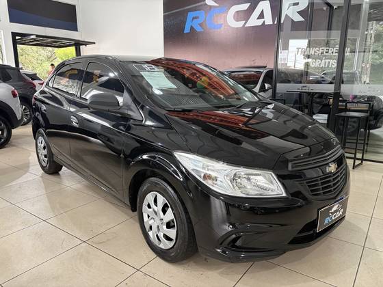 CHEVROLET ONIX 1.0 MPFI JOY 8V FLEX 4P MANUAL CHEVROLET ONIX 1.0 MPFI JOY 8V FLEX 4P MANUAL